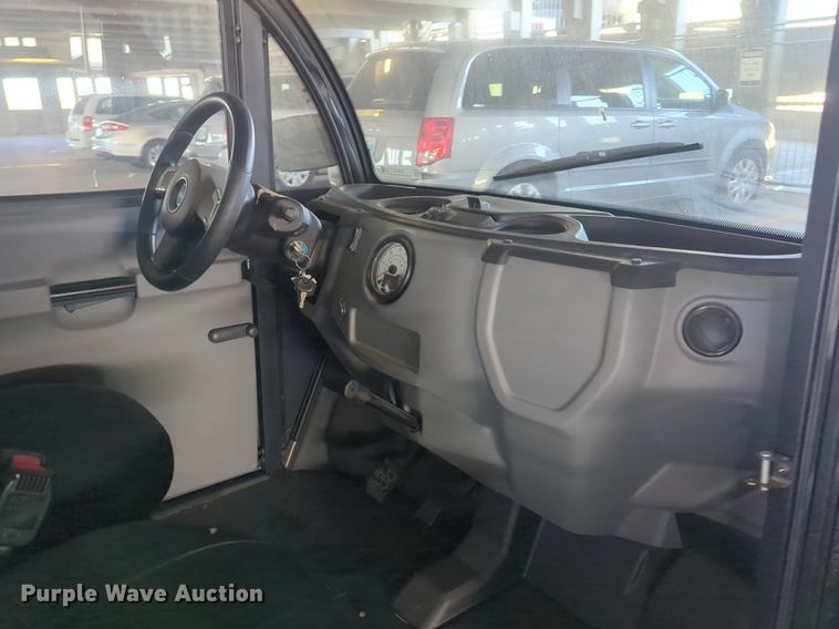 image for item NZ9415 2019 Polaris Gem E2 utility vehicle