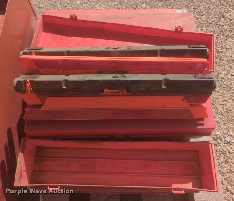 image for item NZ9510 (5) shelving units