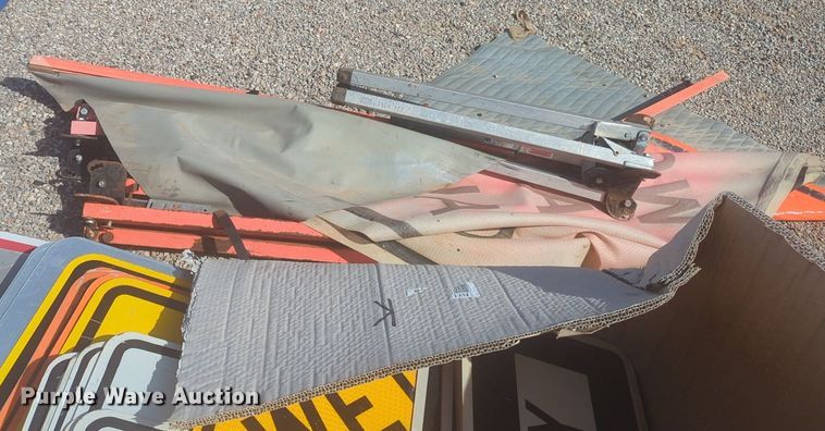 image for item NZ9513 Automotive parts