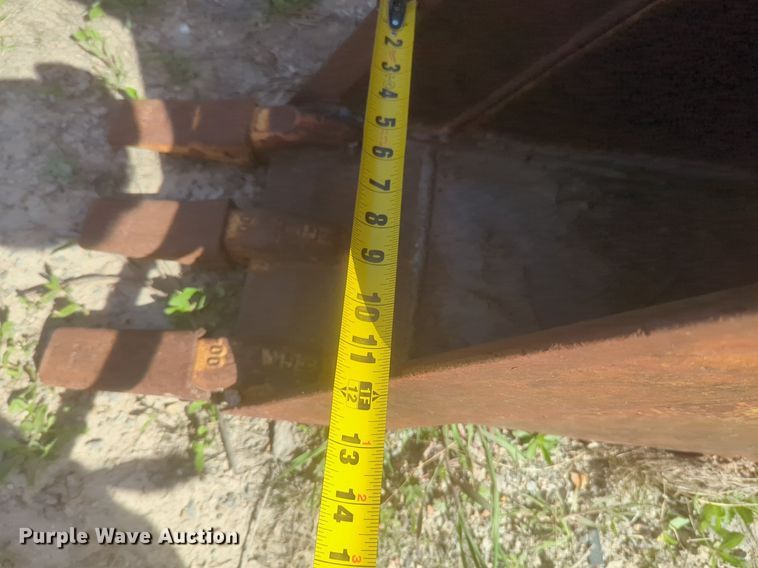 image for item NZ9518 Gannon excavator bucket