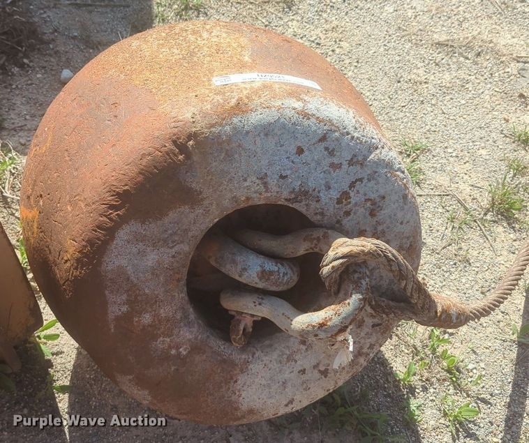 image for item NZ9521 Wrecking ball