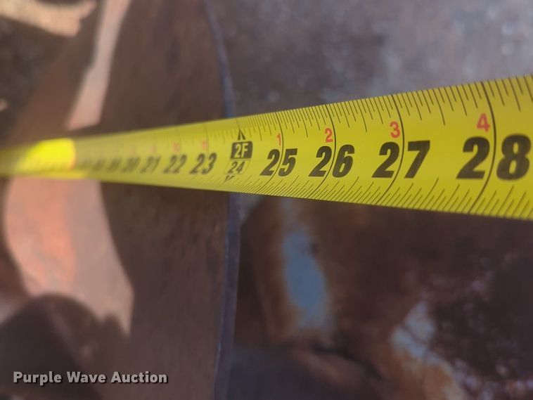 image for item NZ9528 24