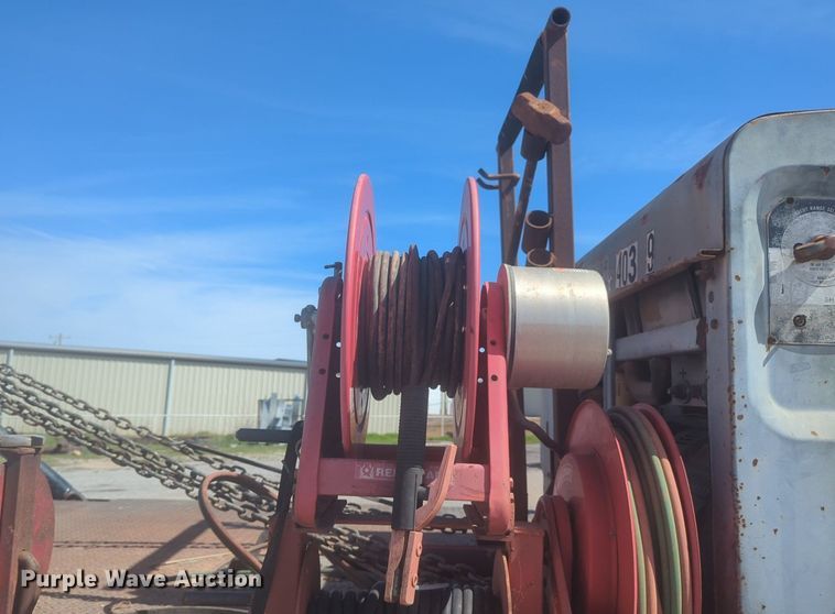 image for item NZ9532 1991 Ford F700 winch truck