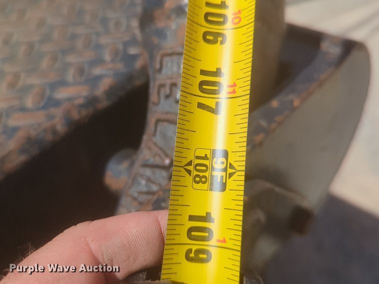 image for item NZ9532 1991 Ford F700 winch truck