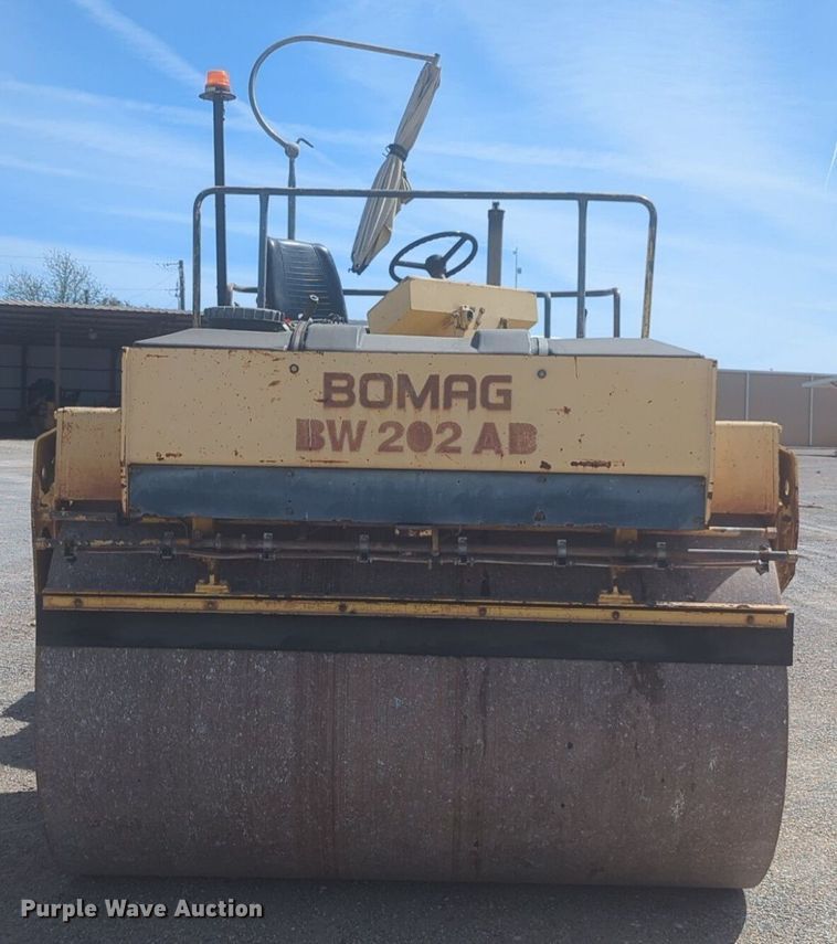 image for item NZ9533 1993 Bomag BW202AB double drum vibratory roller