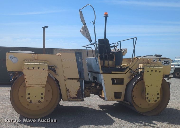 image for item NZ9533 1993 Bomag BW202AB double drum vibratory roller