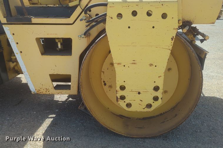 image for item NZ9533 1993 Bomag BW202AB double drum vibratory roller