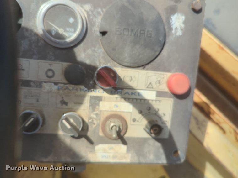 image for item NZ9533 1993 Bomag BW202AB double drum vibratory roller