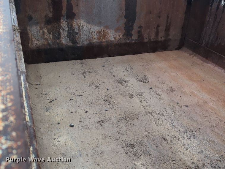 image for item NZ9537 2008 International 7300 dump truck