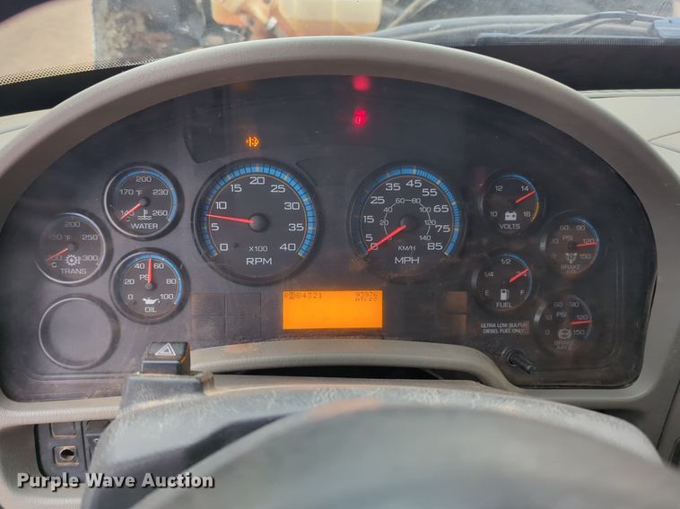 image for item NZ9537 2008 International 7300 dump truck