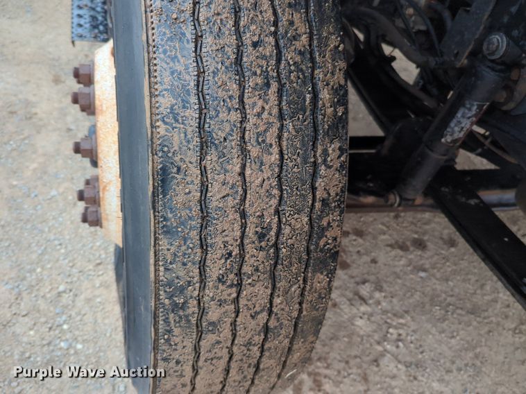 image for item NZ9537 2008 International 7300 dump truck