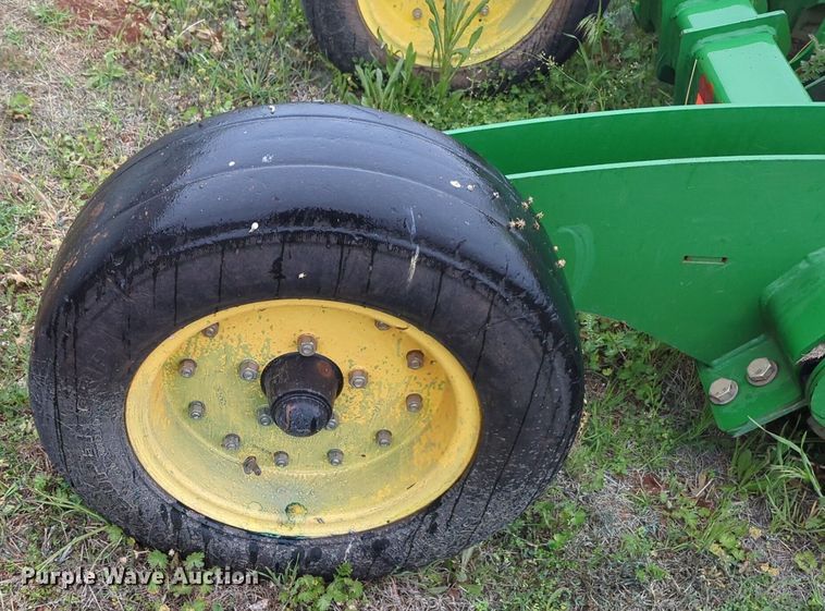 image for item NZ9539 John Deere R15 batwing rotary mower