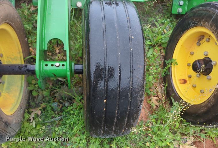 image for item NZ9539 John Deere R15 batwing rotary mower