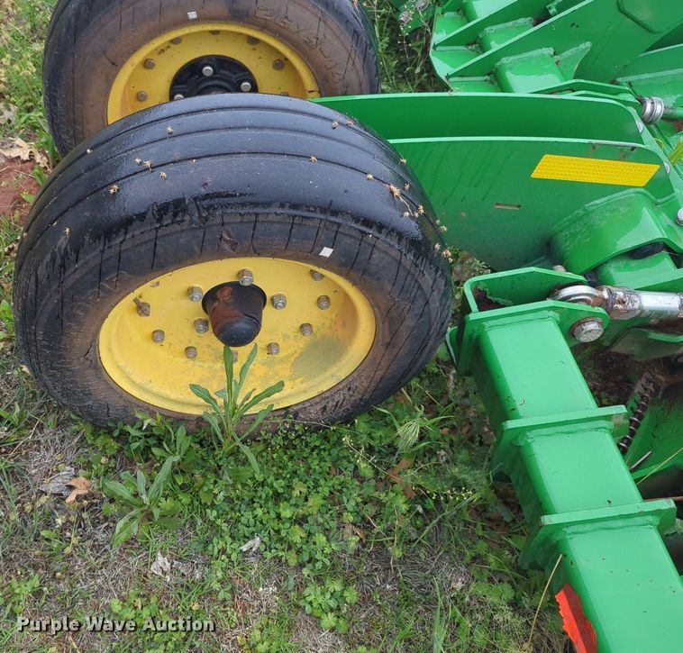 image for item NZ9539 John Deere R15 batwing rotary mower