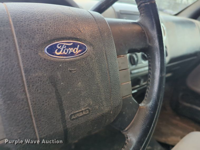 image for item NZ9548 2006 Ford F150 SuperCab pickup truck