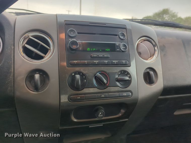 image for item NZ9548 2006 Ford F150 SuperCab pickup truck