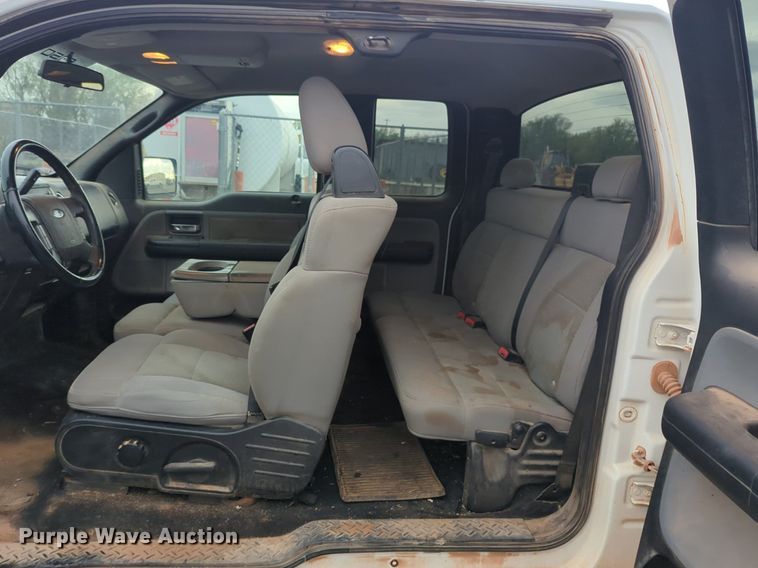 image for item NZ9548 2006 Ford F150 SuperCab pickup truck