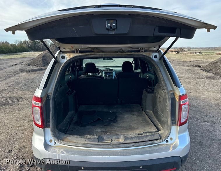 image for item OE9069 2013 Ford Explorer Police Interceptor SUV