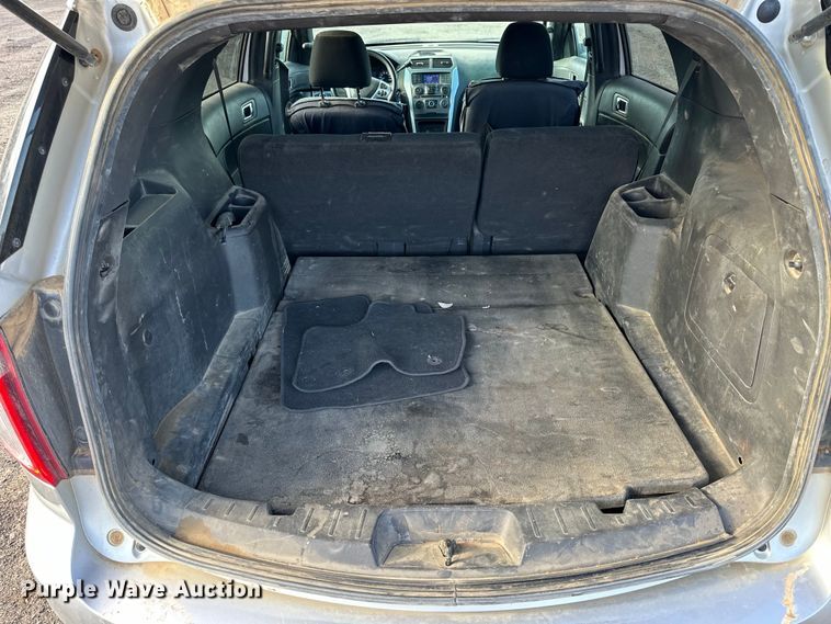 image for item OE9069 2013 Ford Explorer Police Interceptor SUV