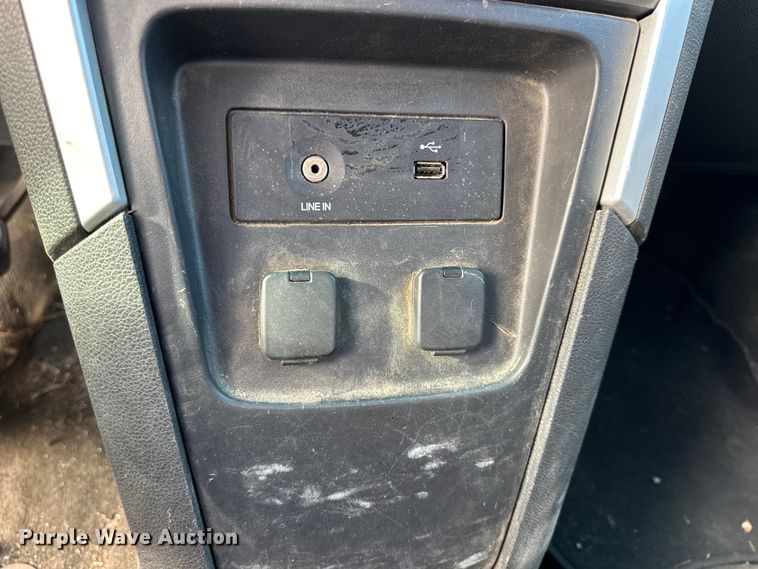 image for item OE9069 2013 Ford Explorer Police Interceptor SUV