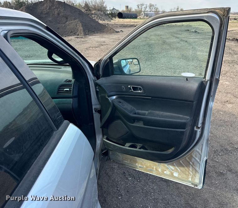 image for item OE9069 2013 Ford Explorer Police Interceptor SUV