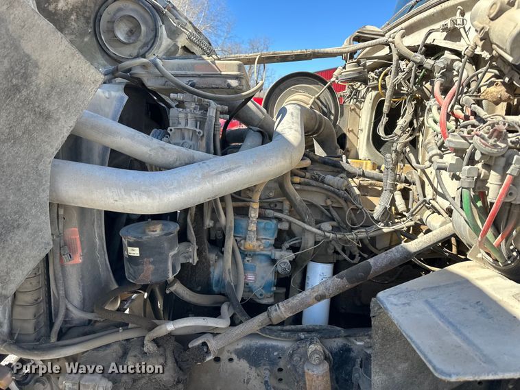 image for item OF9375 1991 Ford Aeromax L9000 semi truck