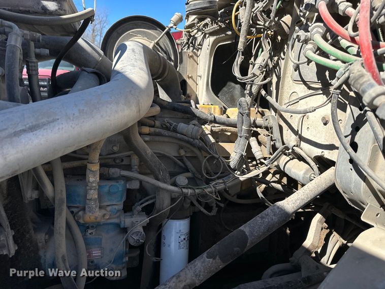 image for item OF9375 1991 Ford Aeromax L9000 semi truck