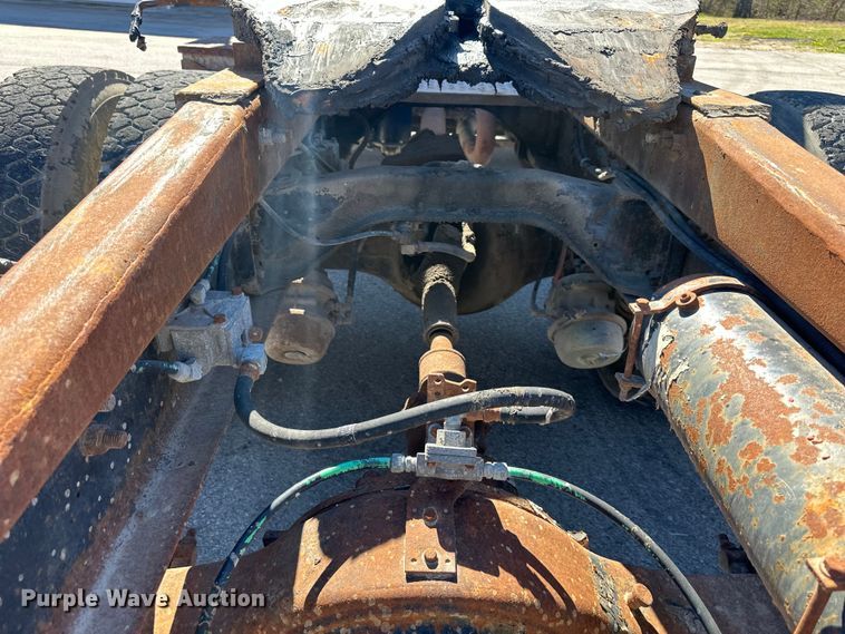 image for item OF9375 1991 Ford Aeromax L9000 semi truck