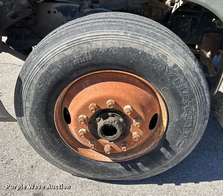 image for item OF9375 1991 Ford Aeromax L9000 semi truck