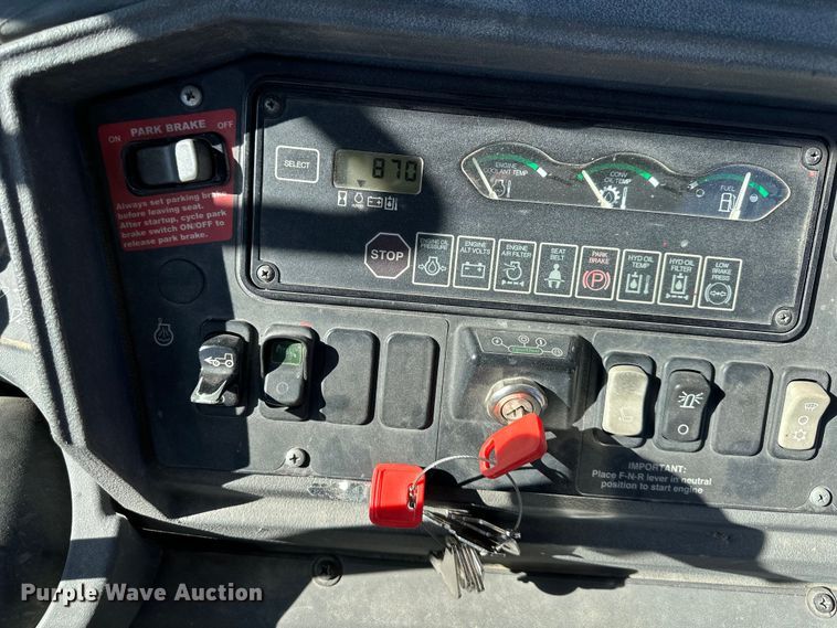 image for item OF9376 2002 John Deere 410G backhoe