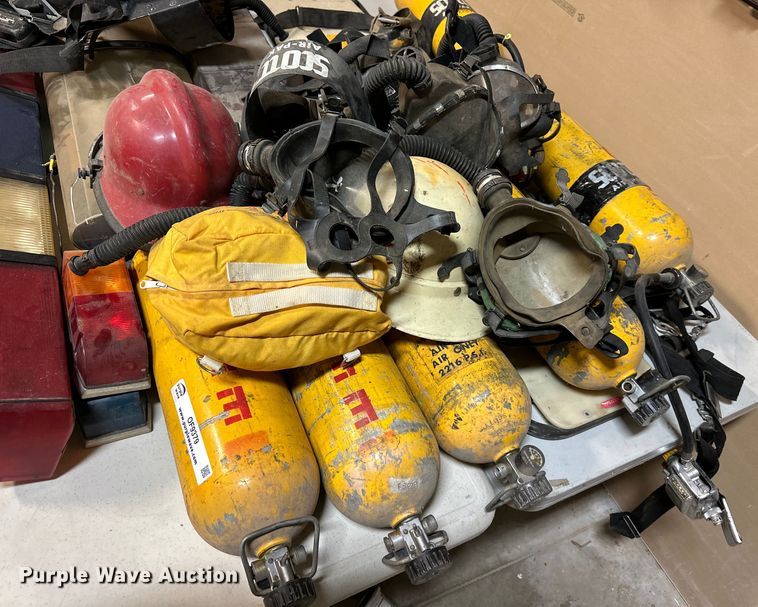 image for item OF9379 Rescue equipment