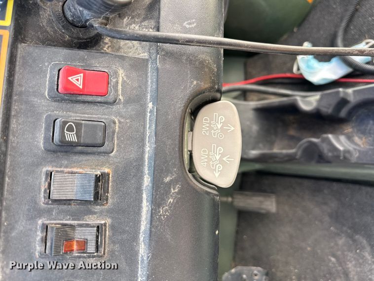 image for item OF9383 2005 John Deere HPX Gator  utility vehicle