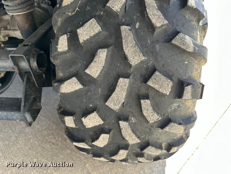 image for item OF9383 2005 John Deere HPX Gator  utility vehicle