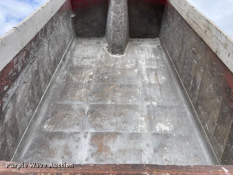 image for item OG9849 2001 International 2554 dump truck