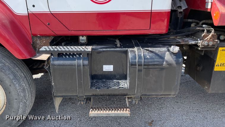 image for item OG9849 2001 International 2554 dump truck