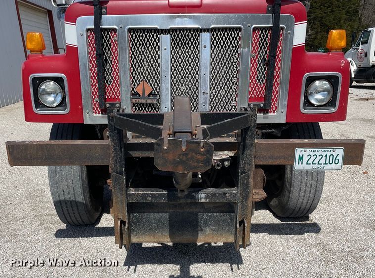 image for item OG9849 2001 International 2554 dump truck