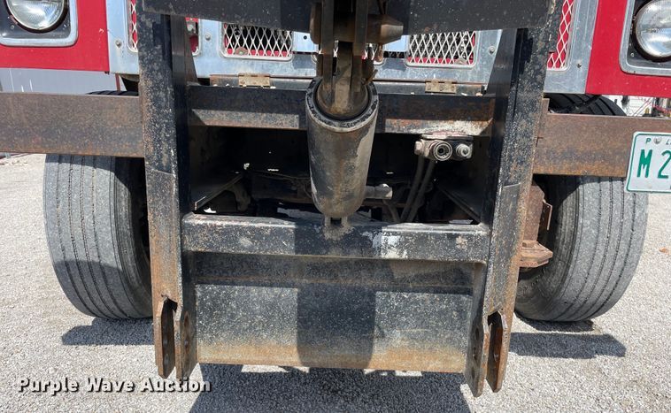 image for item OG9849 2001 International 2554 dump truck