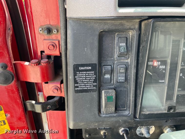 image for item OG9849 2001 International 2554 dump truck