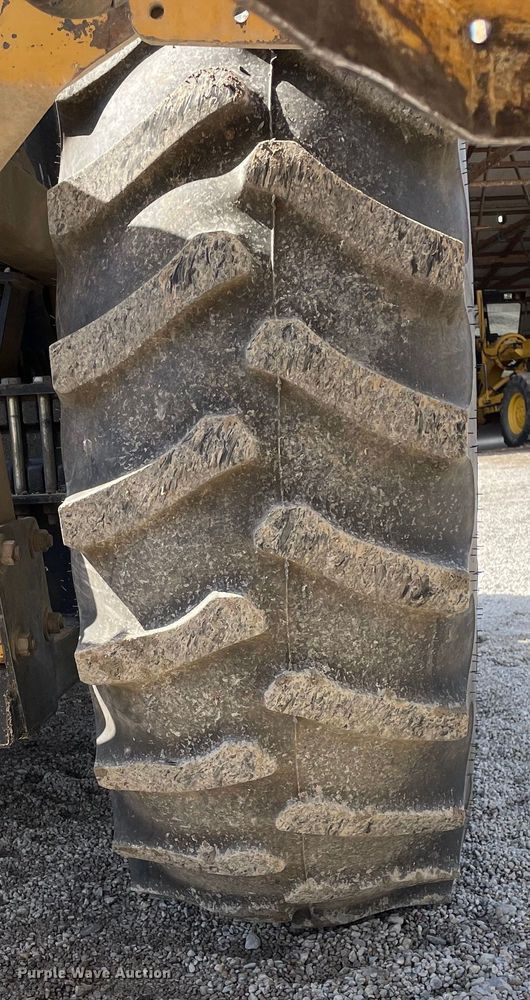 image for item OG9851 New Holland  TS6.110 MFWD tractor