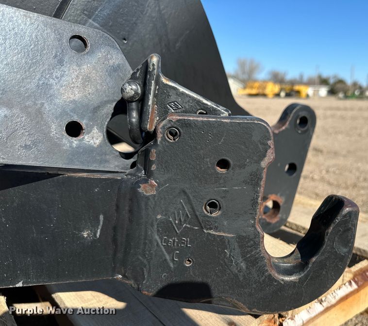 image for item OI9310 JCB three point hitch