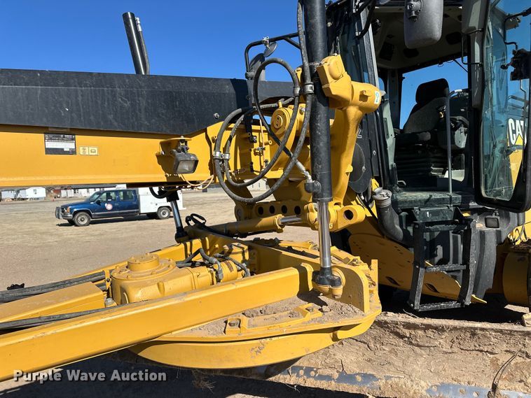 image for item OI9314 2014 Caterpillar 12M2 VHP Plus motor grader