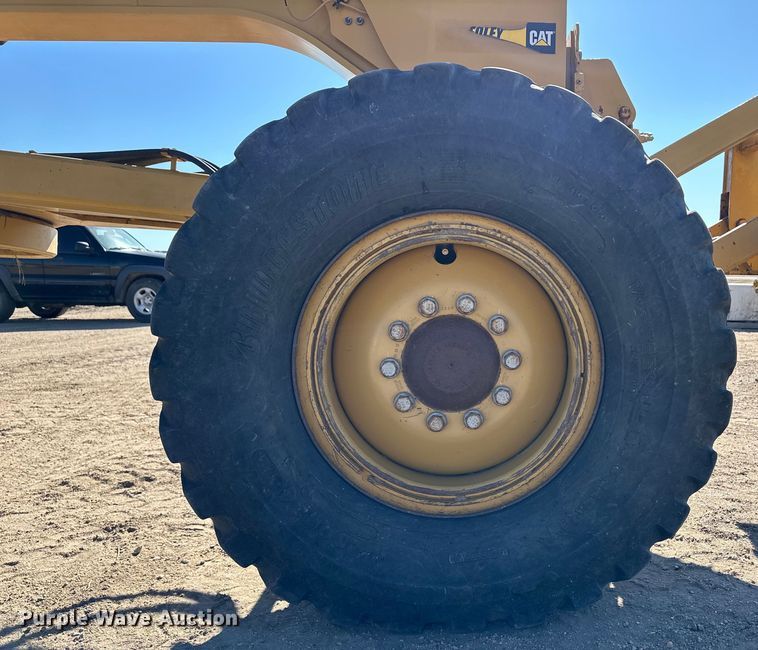 image for item OI9314 2014 Caterpillar 12M2 VHP Plus motor grader