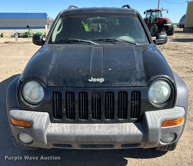 image for item OI9316 2004 Jeep Liberty SUV