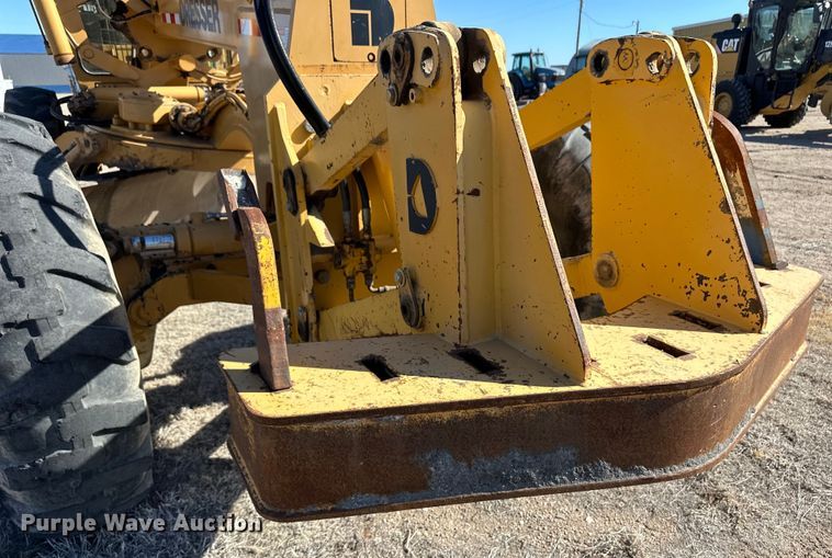 image for item OI9317 1993 Dresser 850 motor grader