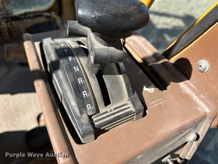 image for item OI9317 1993 Dresser 850 motor grader