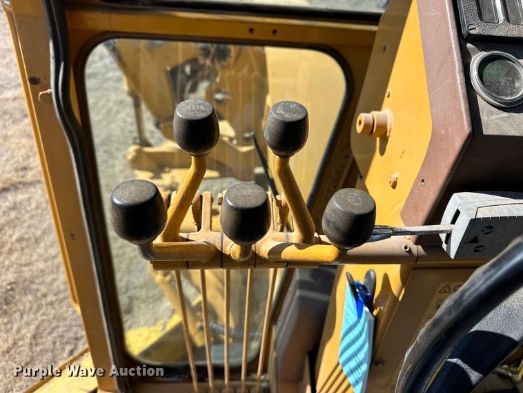 image for item OI9317 1993 Dresser 850 motor grader