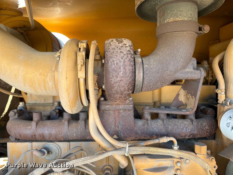 image for item OI9317 1993 Dresser 850 motor grader