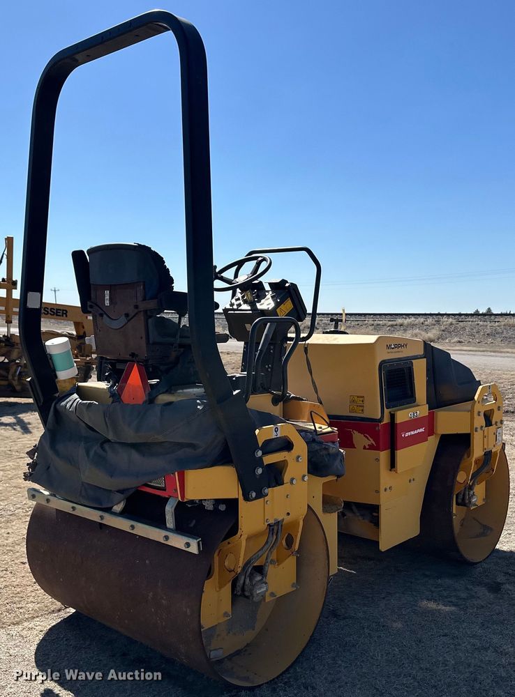 image for item OI9319 1999 Dynapac CC142 double drum vibratory roller