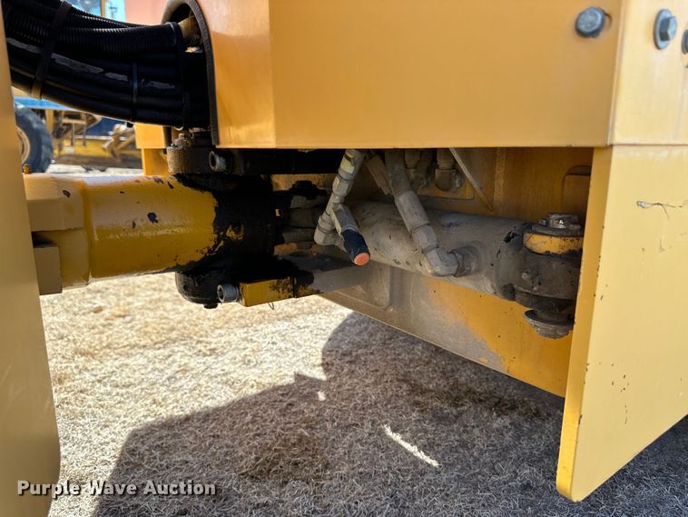 image for item OI9319 1999 Dynapac CC142 double drum vibratory roller