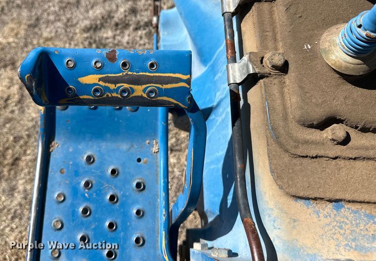 image for item OI9320 Ford 3930 tractor